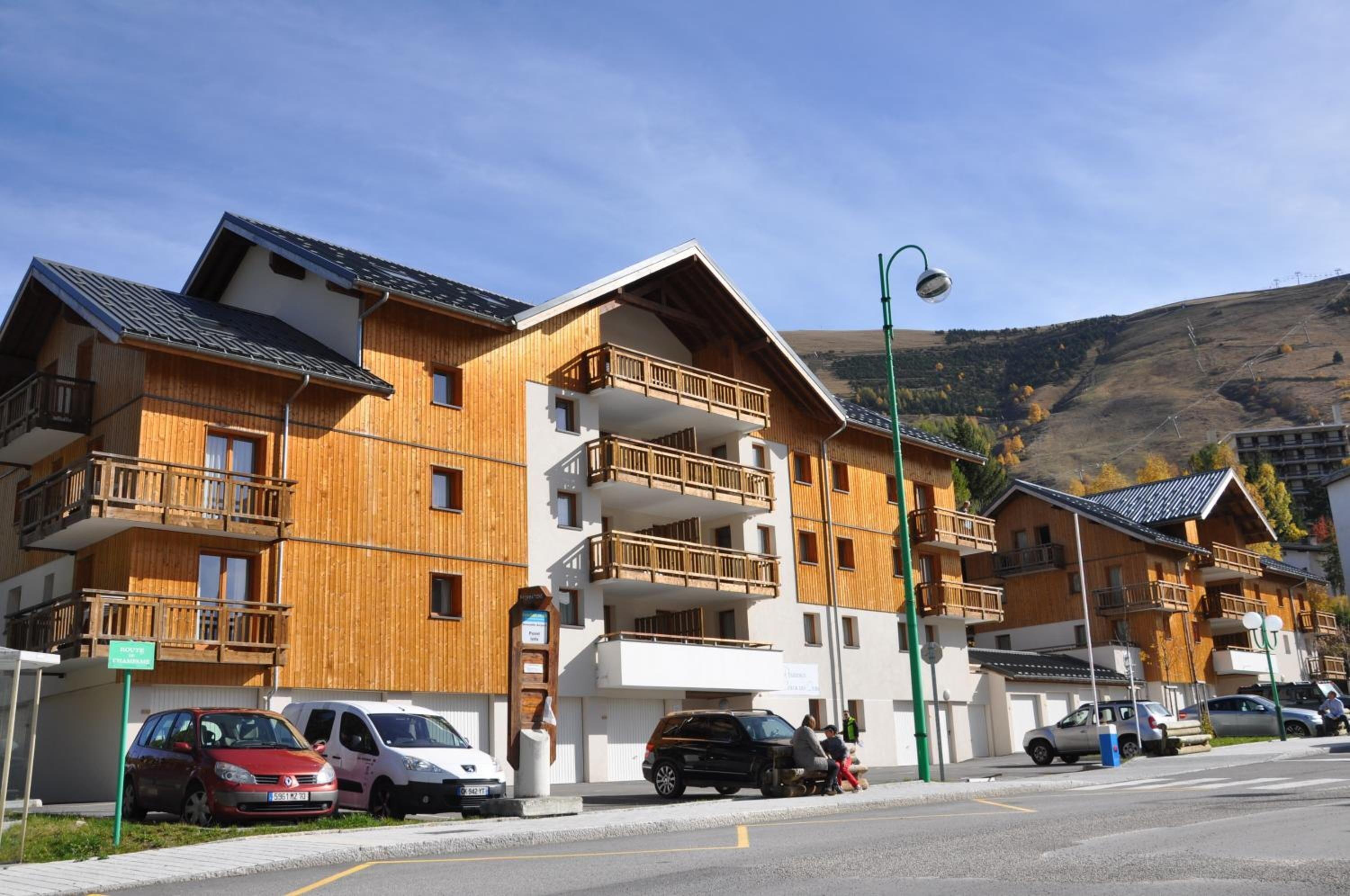 5 Hôtels Budget dans les Alpes du Nord Qui Valent le Détour