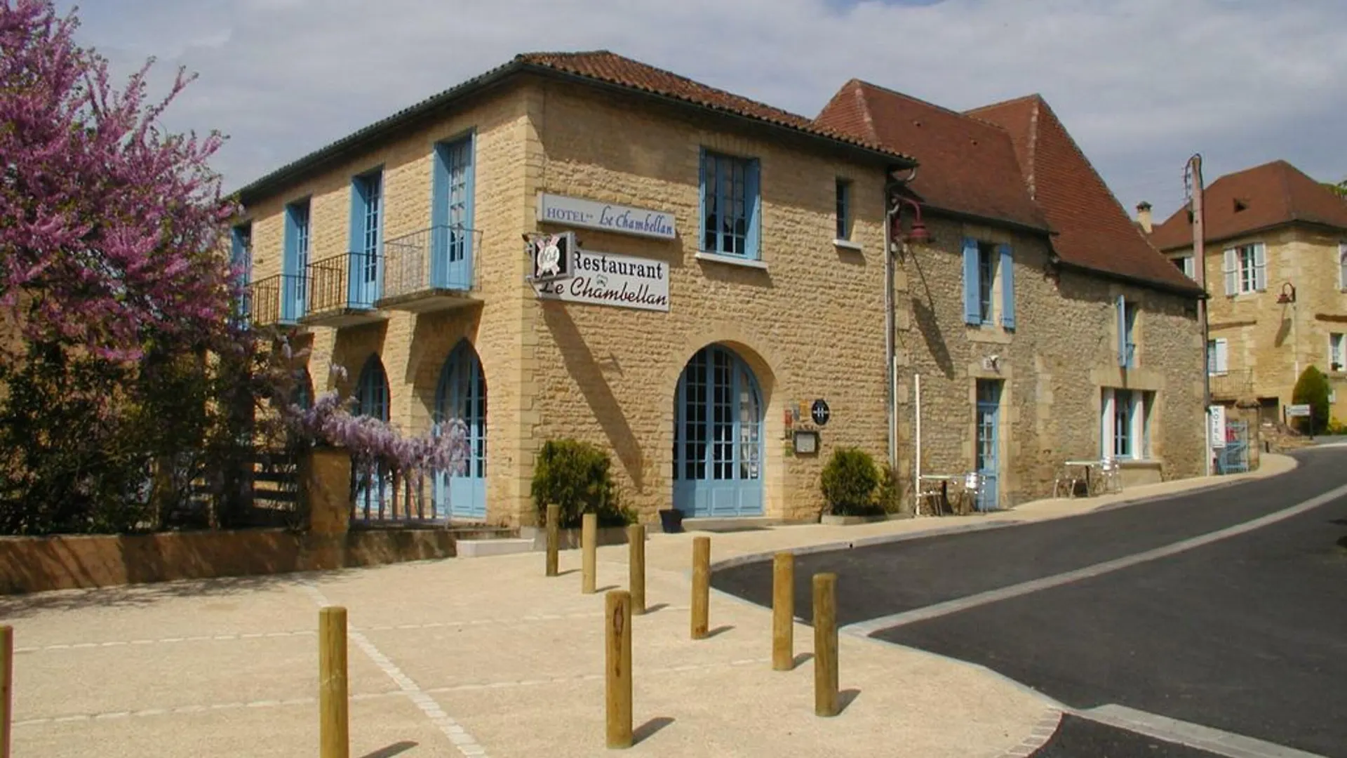 5 Hôtels Centraux en Vallée de la Dordogne pour Voyager Malin